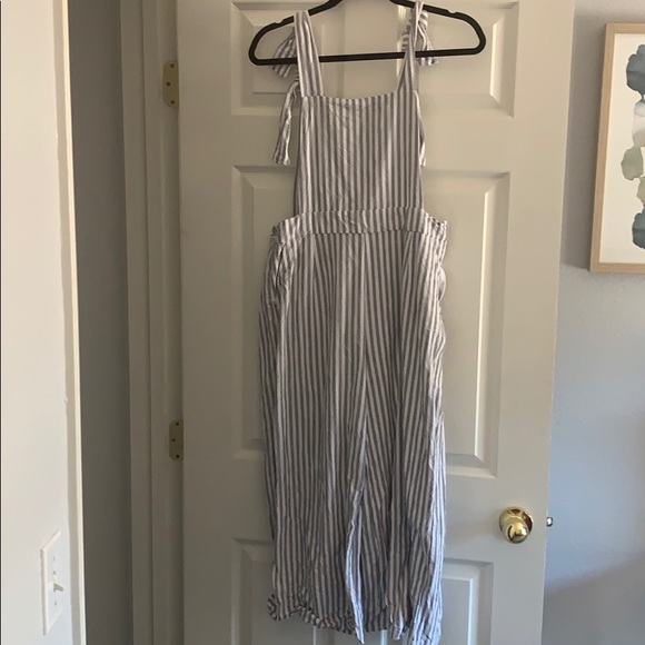 Culotte striped daytime jumpsuit - Picture 1 of 2